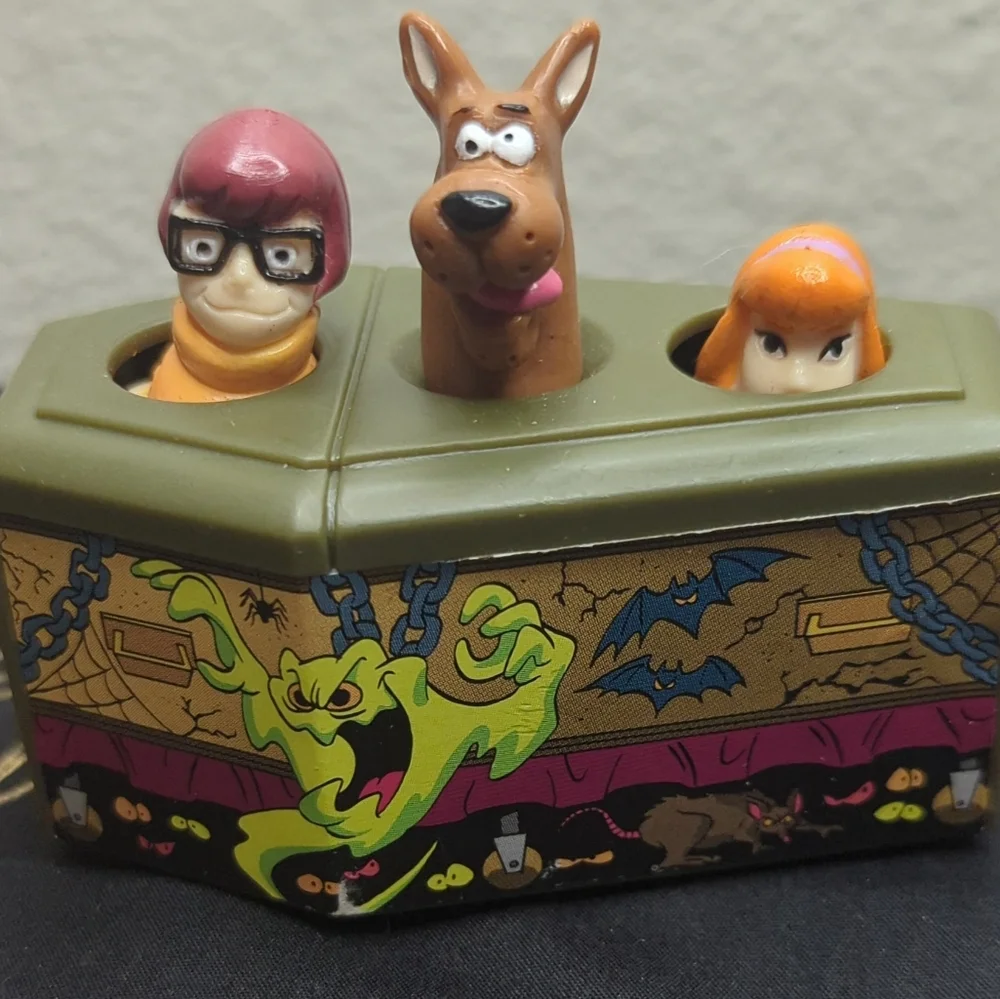 Scooby-Doo Halloween Wind-up Coffin Toy